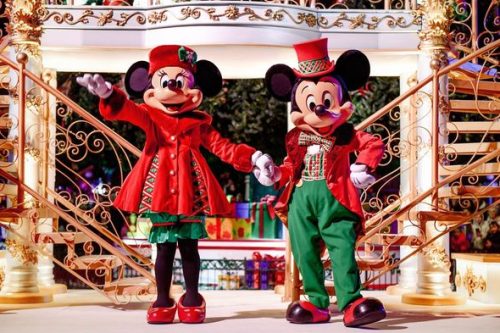 MAGIC OF DISNEY AT CHRISTMAS  - DISNEYLAND PARIS