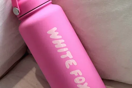 🦊White Fox Staying Hydrated Drink Bottle 1L Bubblegum-AUTO WIN 11/03