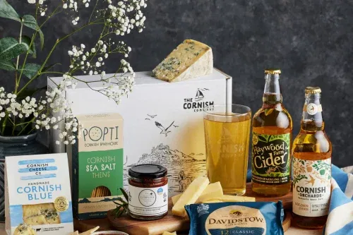 🦊 Cornish Cheese & Cider Hamper-AUTOWIN