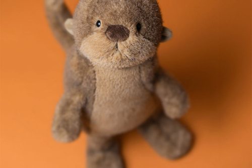 JELLYCAT Brooke Otter-AUTO WIN