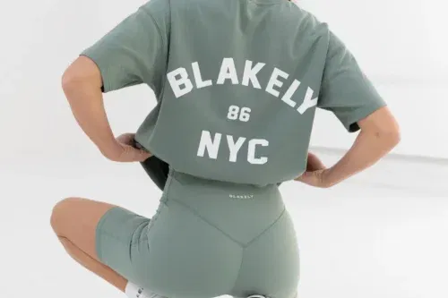 🦊 Blakely NYC Oversized T-Shirt & Ultimate Active Shorts-AUTO WIN 23/05