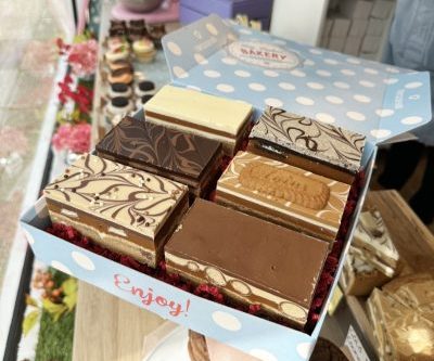 BIG BAKES-Mixed Millionaires Cookie Box-AUTO WIN 18/08