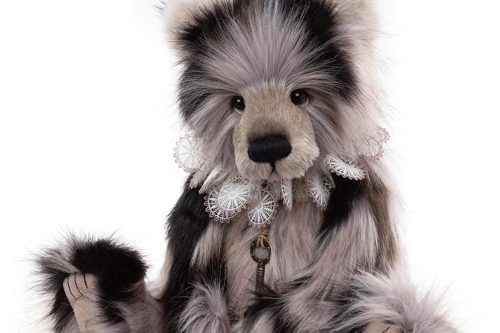 CHARLIE BEARS Hello, I'm... Sofia-AUTO WIN 28/09