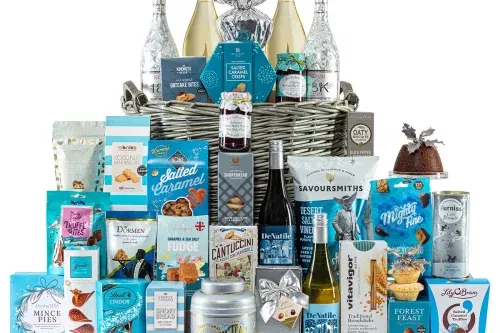 The Frosty Feast Christmas Gift Hamper- AUTO WIN 07/11