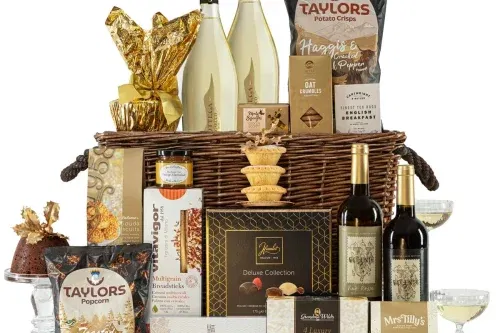 The Classic Christmas Gift Hamper-AUTO WIN 26/10