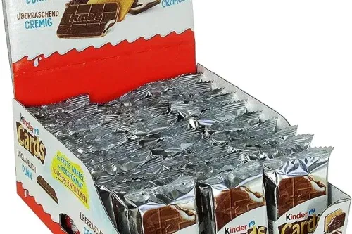 KINDER CARDS WAFER BISCUIT, BULK CHOCOLATE GIFT PACK, CRISPY WAFER WITH CREAMY MILK AND COCOA FILLING, PACK OF 30 X 25.6G-AUTO WIN 24/10