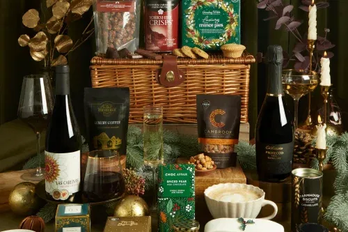 Luxury Bearing Gifts Christmas Hamper-AUTO WIN 01/11