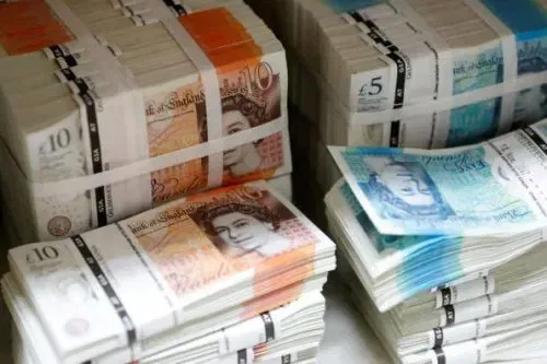 WIN £150 CASH -14/10