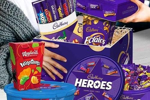 CADBURY CHRISTMAS LUXURY CHOCOLATE HAMPER AUTOWIN 20/10