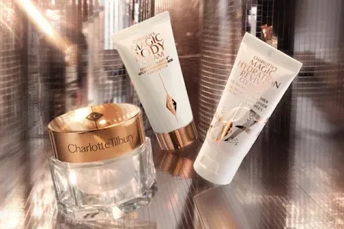 CHARLOTTE TILBURY IMMEDIATE SKIN REVIVAL ON THE GO SET-AUTO WIN 27/11