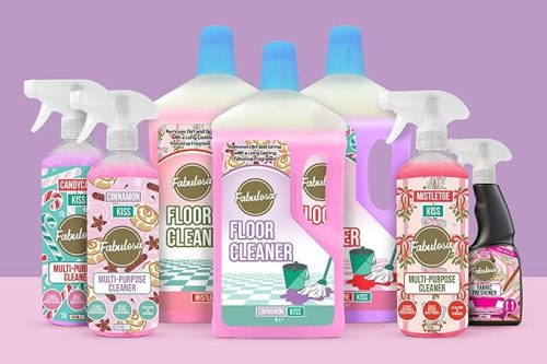 Fabulosa Christmas Cleaning Bundle 7 Piece Kiss-mas Set Candy Cane, Mistletoe & Cinnamon Floor & Multi-Purpose Cleaners with Cinnamon Swirl Room & Fabric Spray Festive Fragrance Cleaning Kit AUTOWIN 06/11