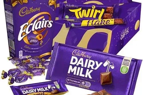 CADBURY CLASSIC DAIRY MILK CHOCOLATE GIFT BOX 14/11