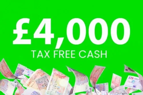WIN £4000 CASH-22/12