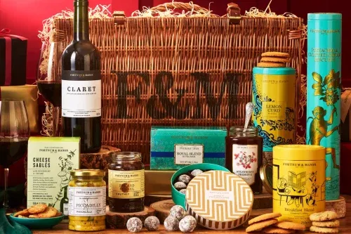 FORTNUM AND MASON The Fortmason Hamper-AUTO WIN 13/12