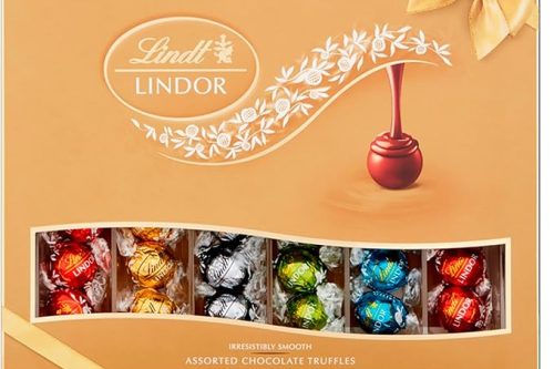 Lindt Lindor Assorted Chocolate Truffles Gift Box – 525g – Christmas, Gift – Milk, Dark, Salted Caramel & Pistachio Truffles AUTOWIN 08/12
