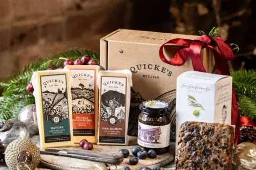 QUICKES FESTIVE INDULGENCE CHEESE HAMPER-AUTO WIN 08/12