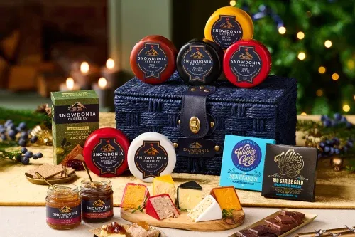 Decadent Cheese Hamper-A feast of cheeses, chutneys, crackers and chocolate AUTO WIN 13/12