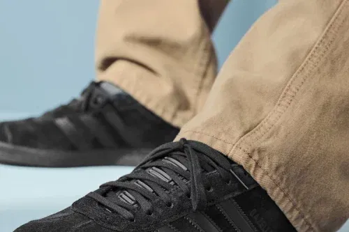 MENS adidas Originals Black Dark Gazelle Trainers-AUTO WIN