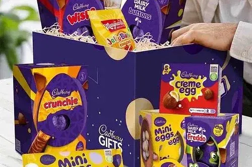 CADBURY EASTER EGG CHOCOLATE COLLECTION HAMPER AUTO-WIN 01/02