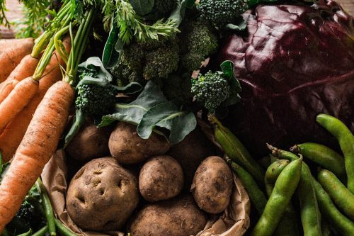 DARTS FARM BUMPER VEG BOX-AUTO WIN 19/01