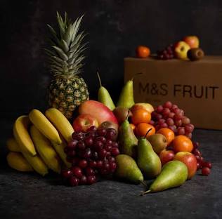 M&S Hampers Seasonal Fruit Selection-AUTO WIN