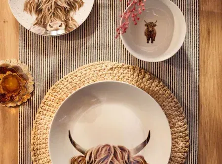 12 Piece Natural Hamish The Highland Cow Dinner Set-AUTO WIN 17/03