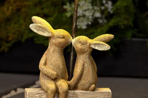 Natural Rosie and Ronnie Outdoor Solar Light-AUTO WIN 28/03