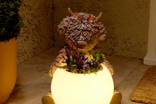 Natural Hamish Planter Outdoor Solar Light-AUTO WIN 29/04