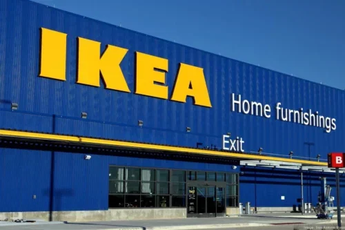 WIN £200 IKEA GIFT CARD-AUTO WIN 10/04