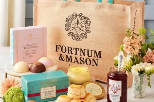 FORTNUM AND MASON THE CREAM TEA SELECTION-AUTO WIN 14/06