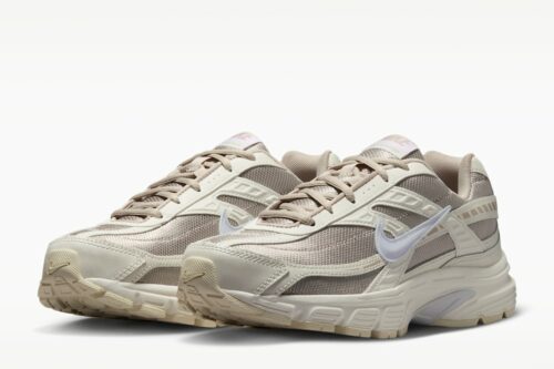 Nike Initiator Women's Trainers- AUTO WIN 11/06