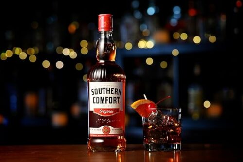 Southern Comfort, Original Whiskey Liqueur, 1 Litre, 35% ABV, Smooth Blend of American Whiskey with Notes of Orange, Vanilla, and Cinnamon, Original Recipe from New Orleans, Whisky Gift Idea AUTO-WIN 13/07