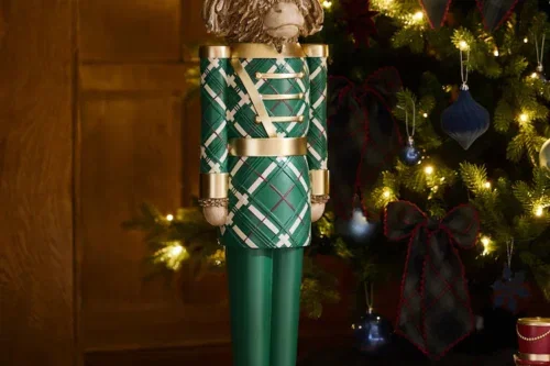 Red/Green Hamish Nutcracker Christmas Ornament-AUTO WIN 30/08