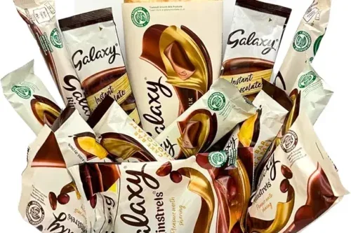 2 WINNERS - Chocolate Gift Box Hamper - 14 Treats Gift for Any Occasion - Smooth Sweet Box of Galaxy Chocolates-AUTO WIN 04/09