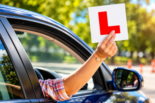 WIN £200 DRIVING LESSON GIFT CARD – 15/10